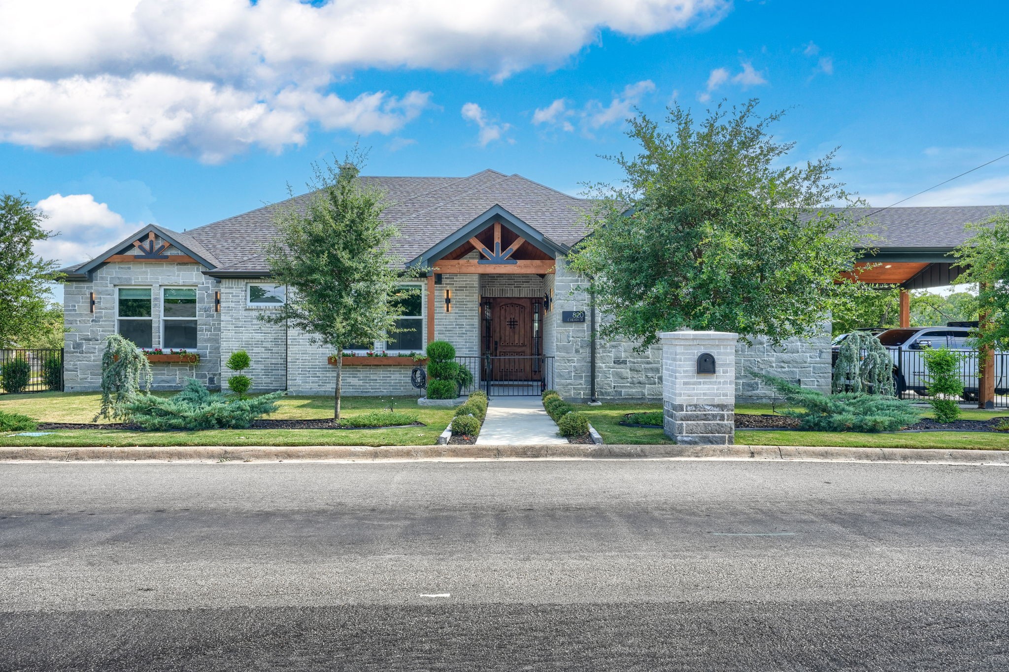 820 E Heath Street Rockwall TX 75087