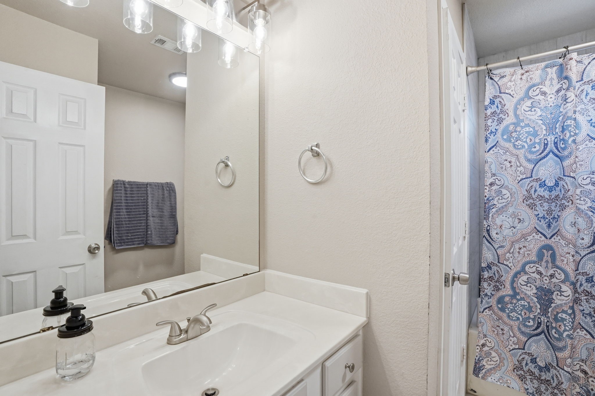 6217 Apache Drive The Colony TX 75056