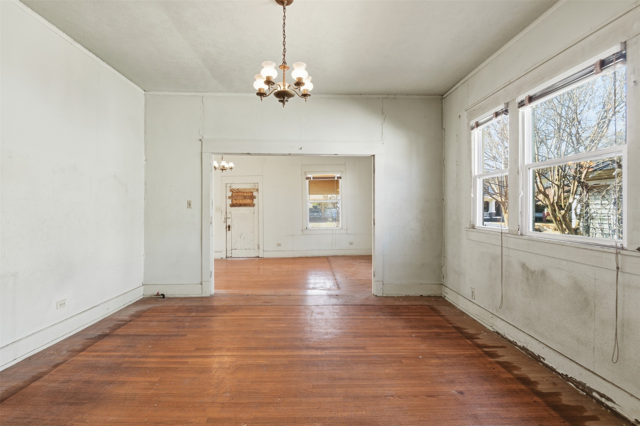 318 S Montclair Avenue Dallas TX 75208
