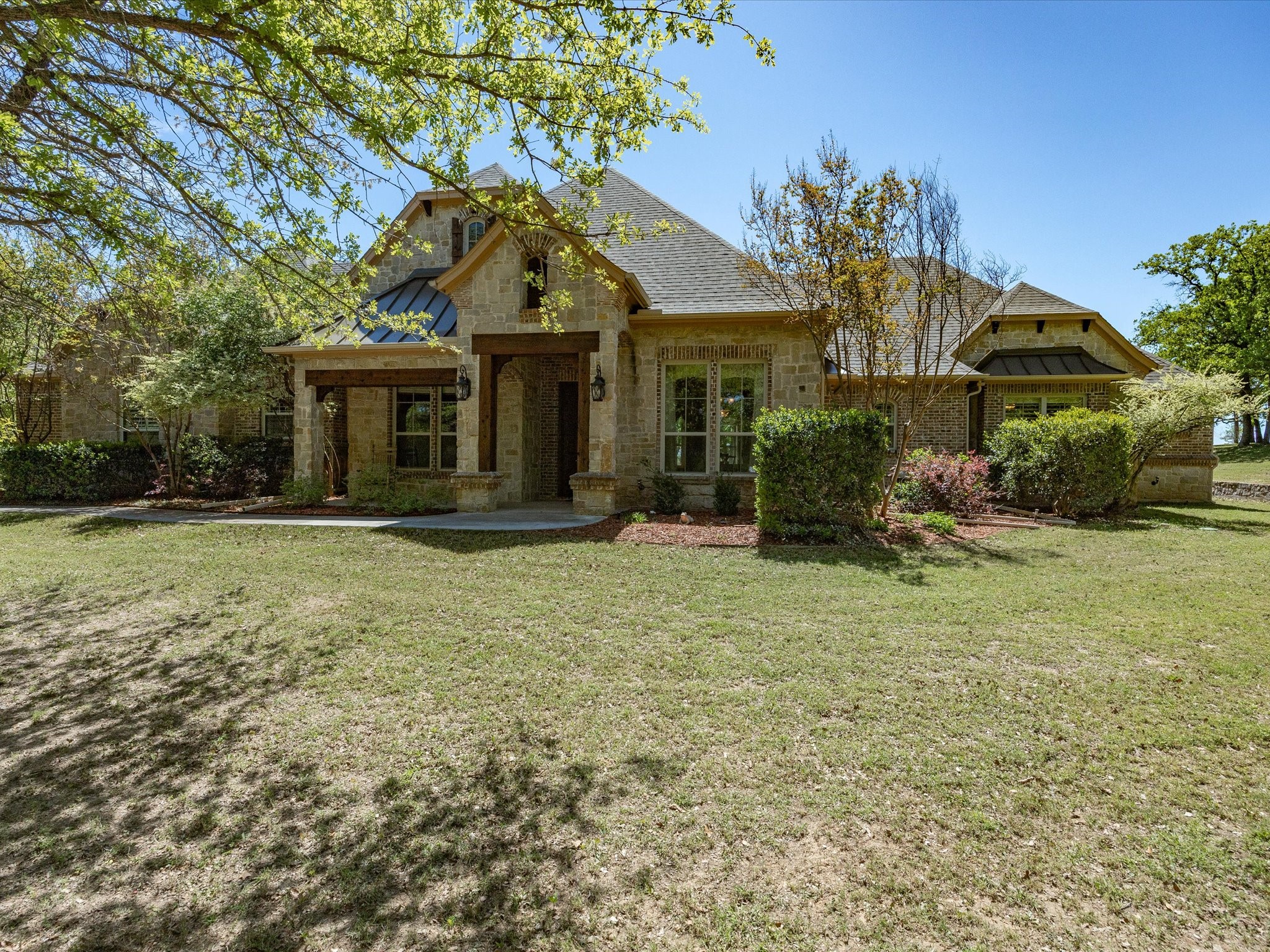 104 Lariat Court Azle TX 76020