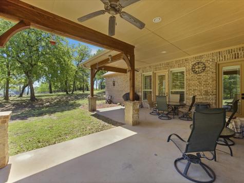 104 Lariat Court Azle TX 76020