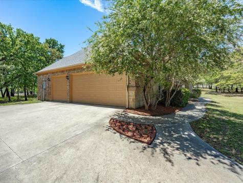 104 Lariat Court Azle TX 76020