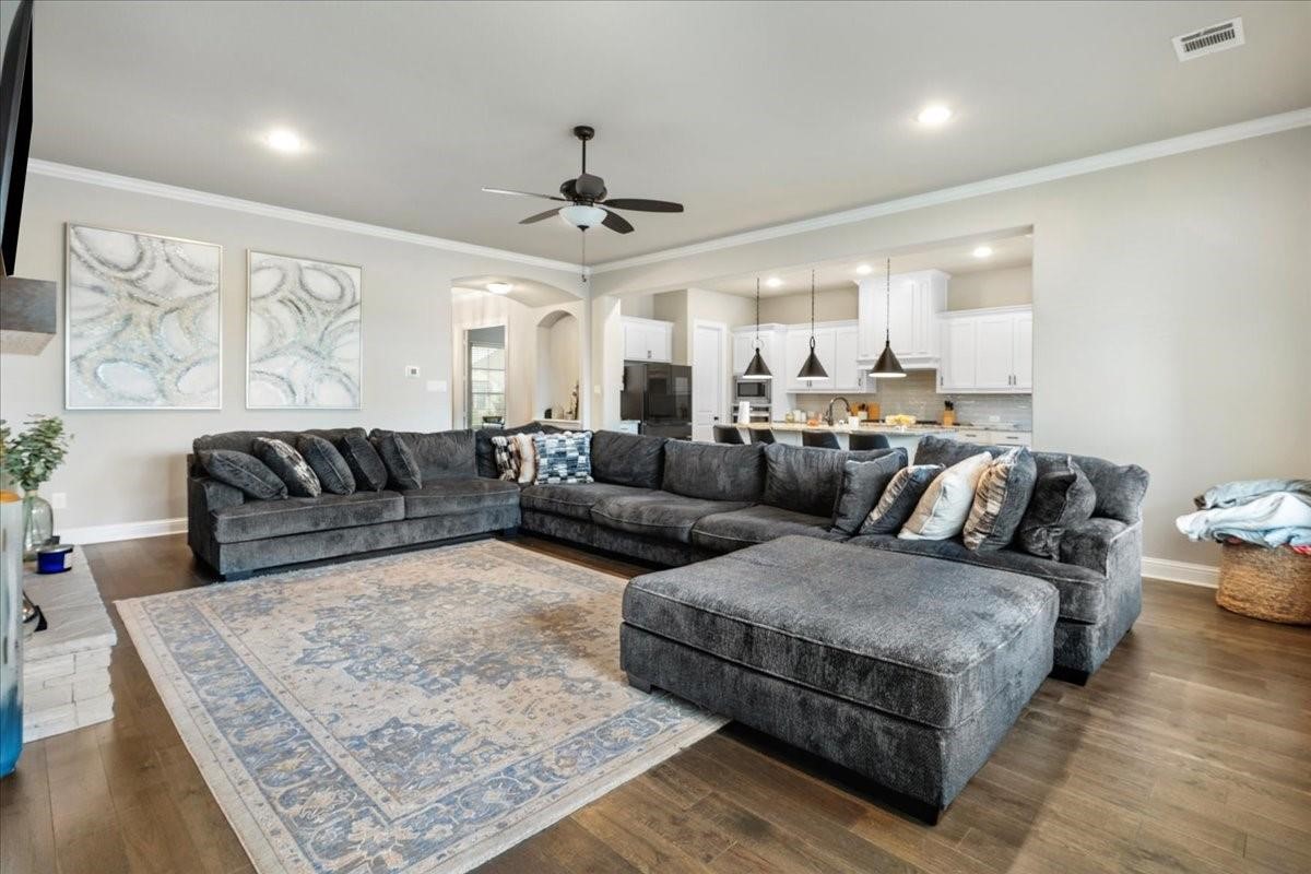 1218 Woodside Drive Mansfield TX 76063