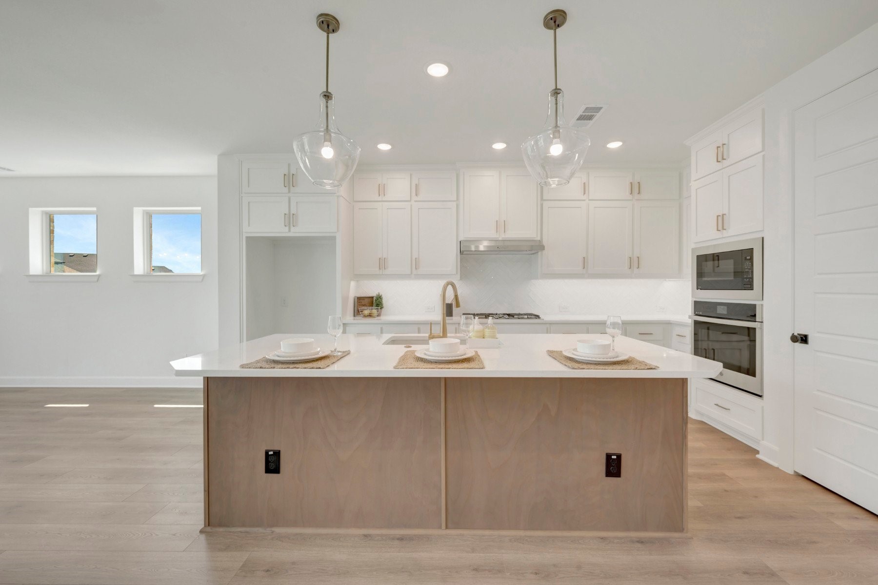 4217 Fox Trotter Drive Aubrey TX 76227