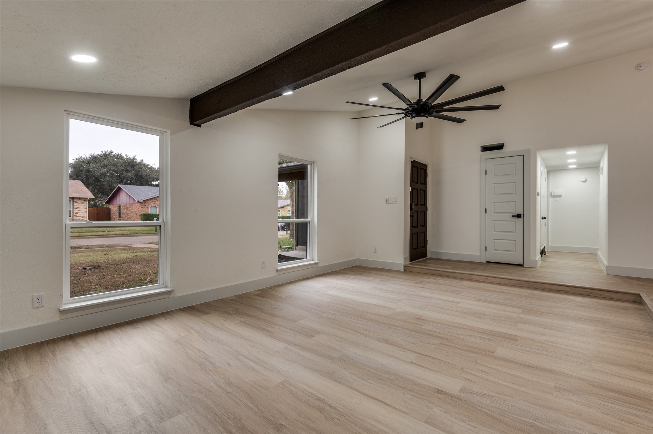 8517 Van Pelt Drive Dallas TX 75228