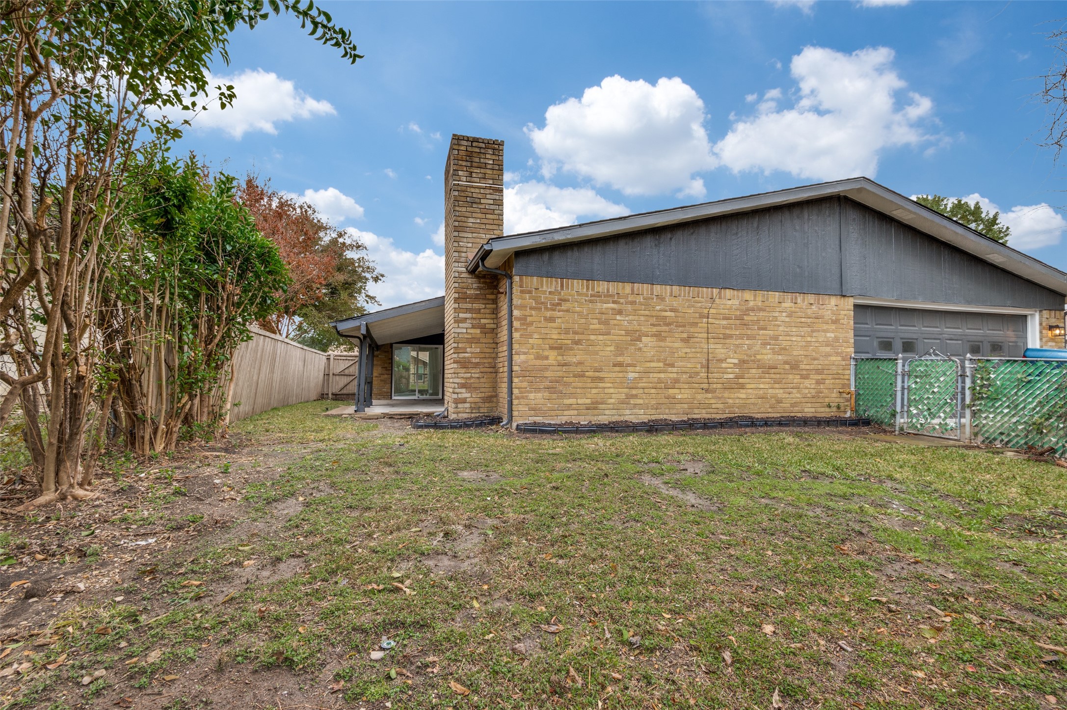 8517 Van Pelt Drive Dallas TX 75228
