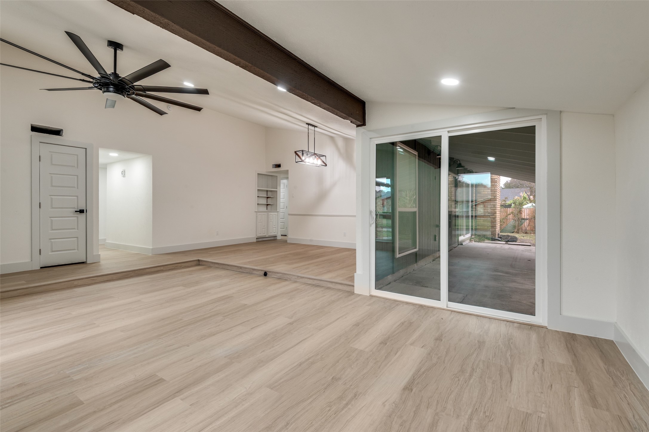 8517 Van Pelt Drive Dallas TX 75228