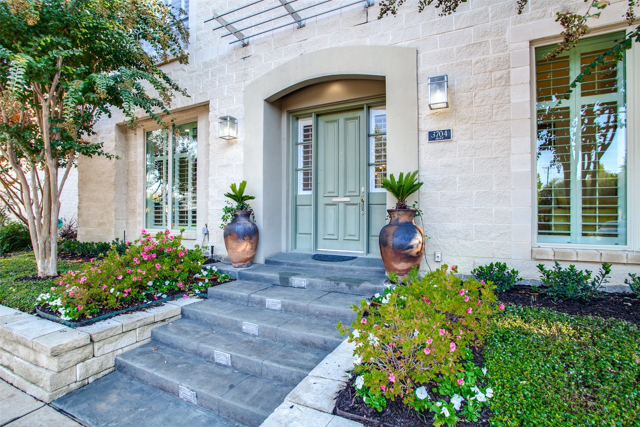 3704 Brown Street Dallas TX 75219