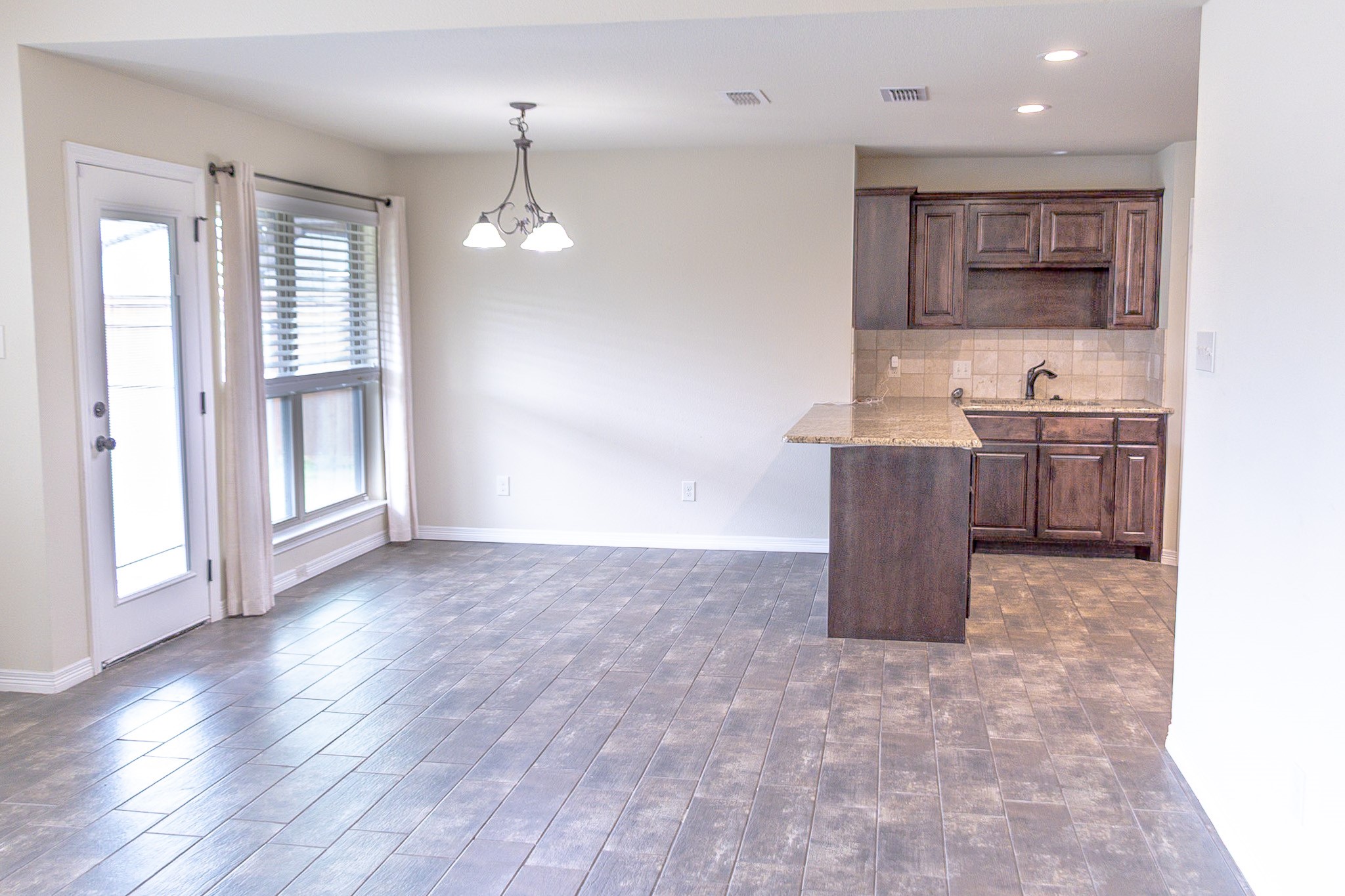 103 Palomino Drive Palmer TX 75152