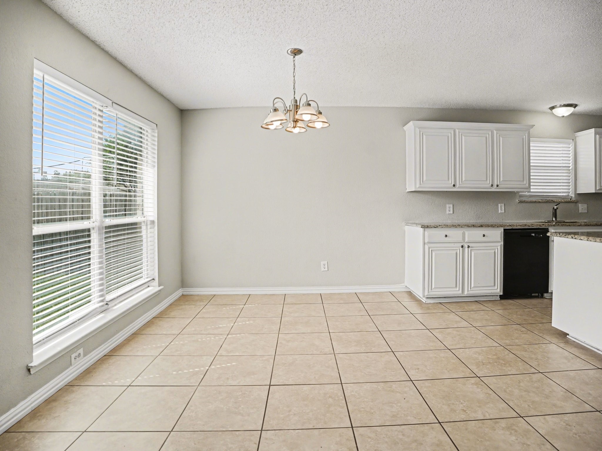 636 Dover Heights Trail Mansfield TX 76063