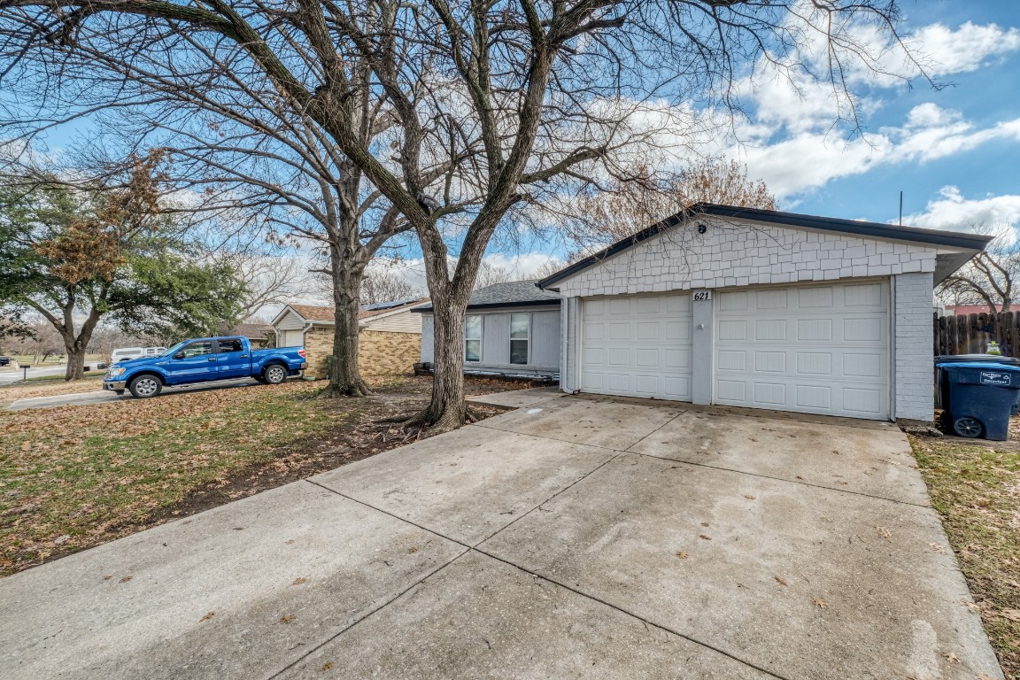 621 Panay Way Drive Fort Worth TX 76108