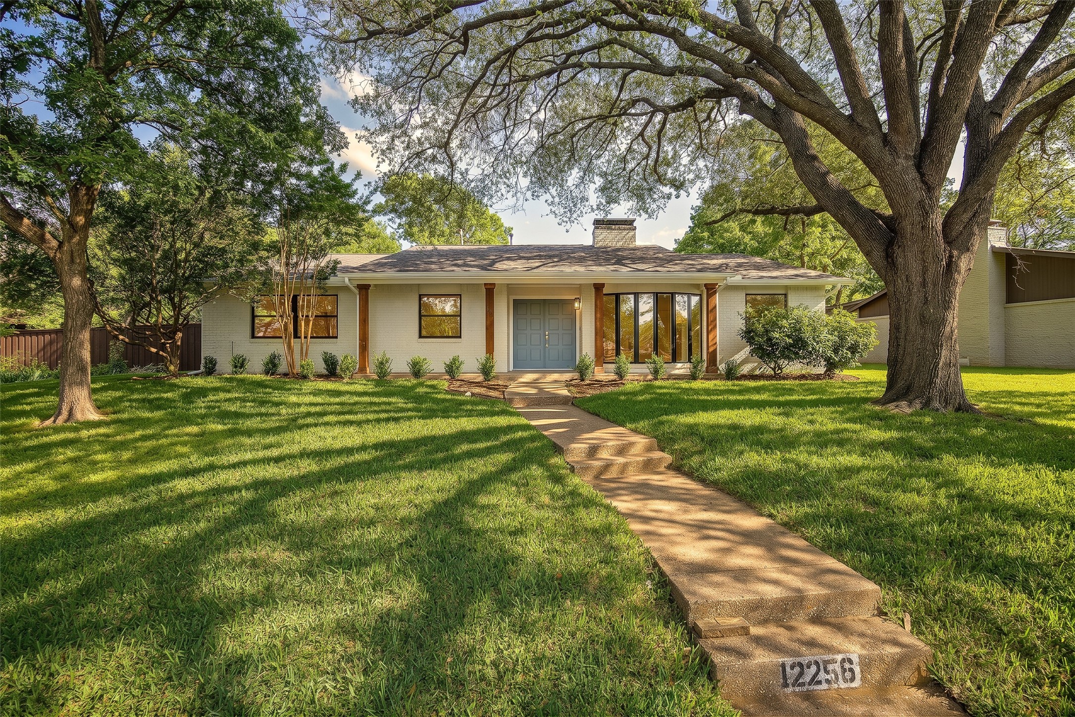 12256 Cox Lane Dallas TX 75244
