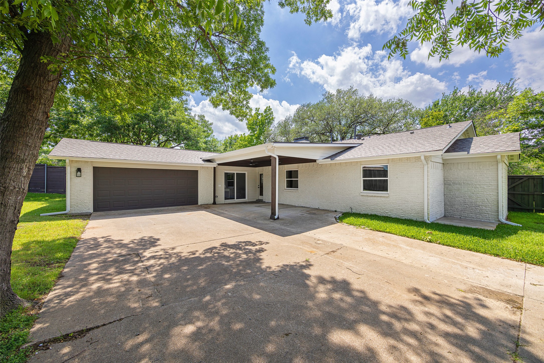 12256 Cox Lane Dallas TX 75244