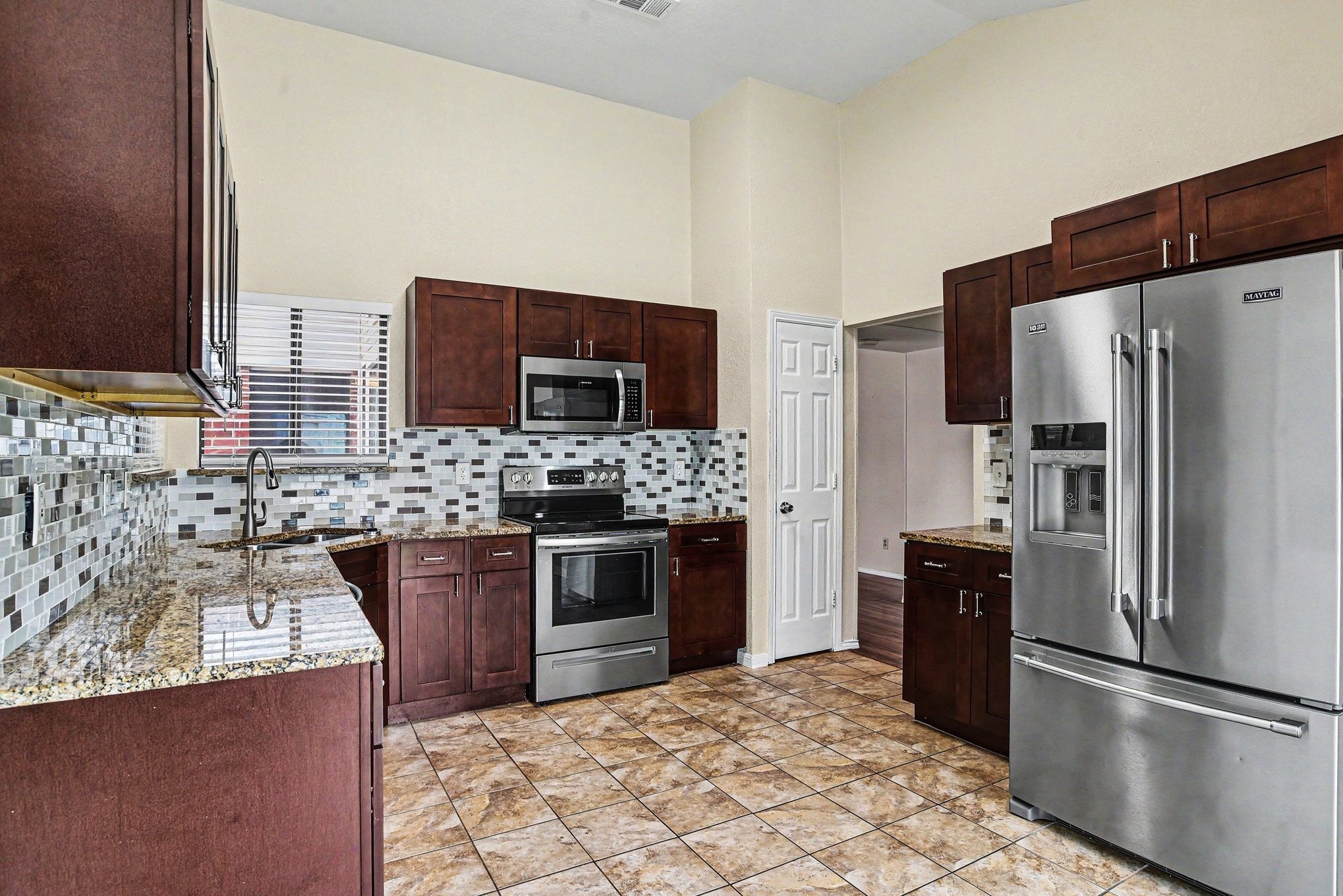 1011 Astaire Avenue Duncanville TX 75137