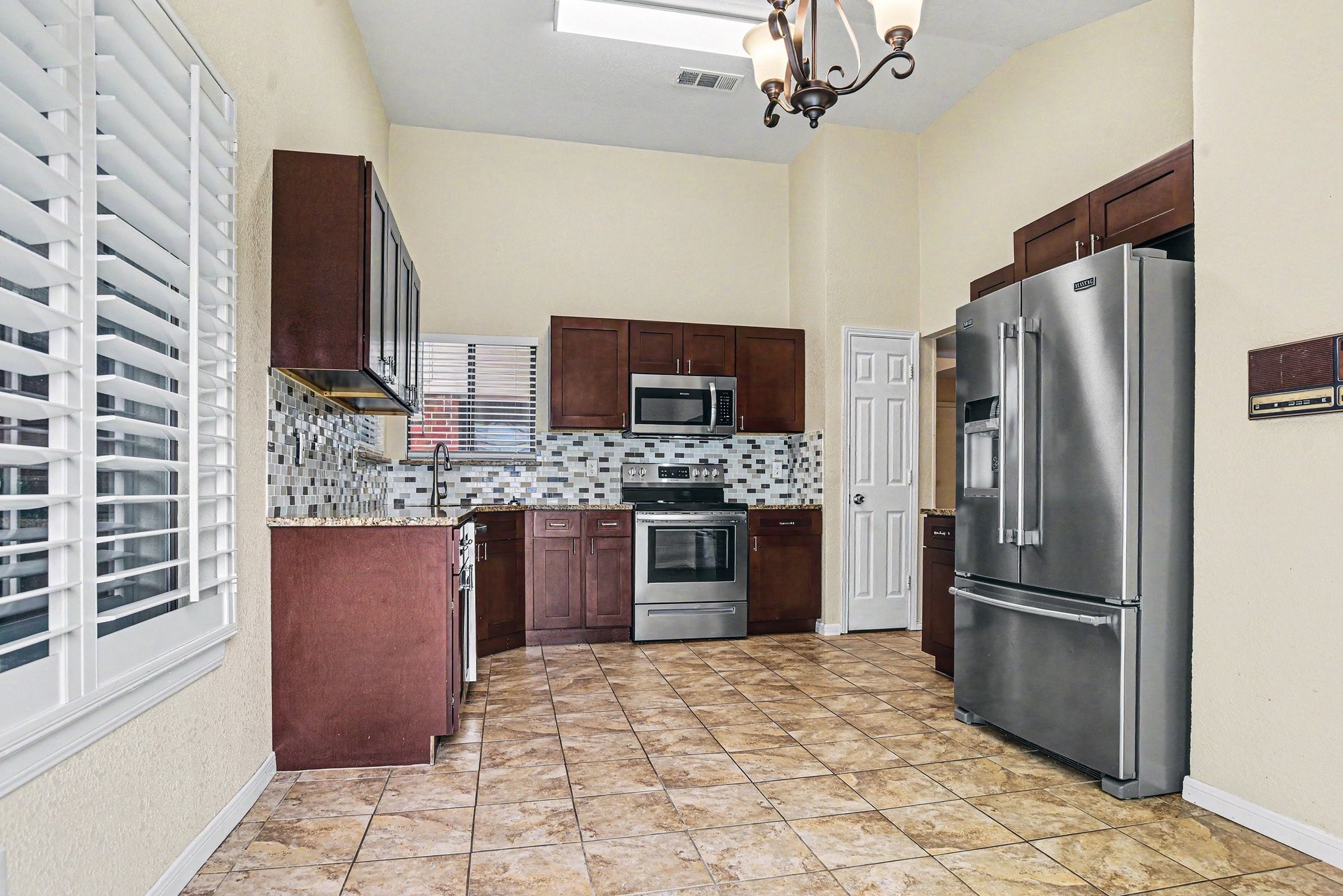 1011 Astaire Avenue Duncanville TX 75137