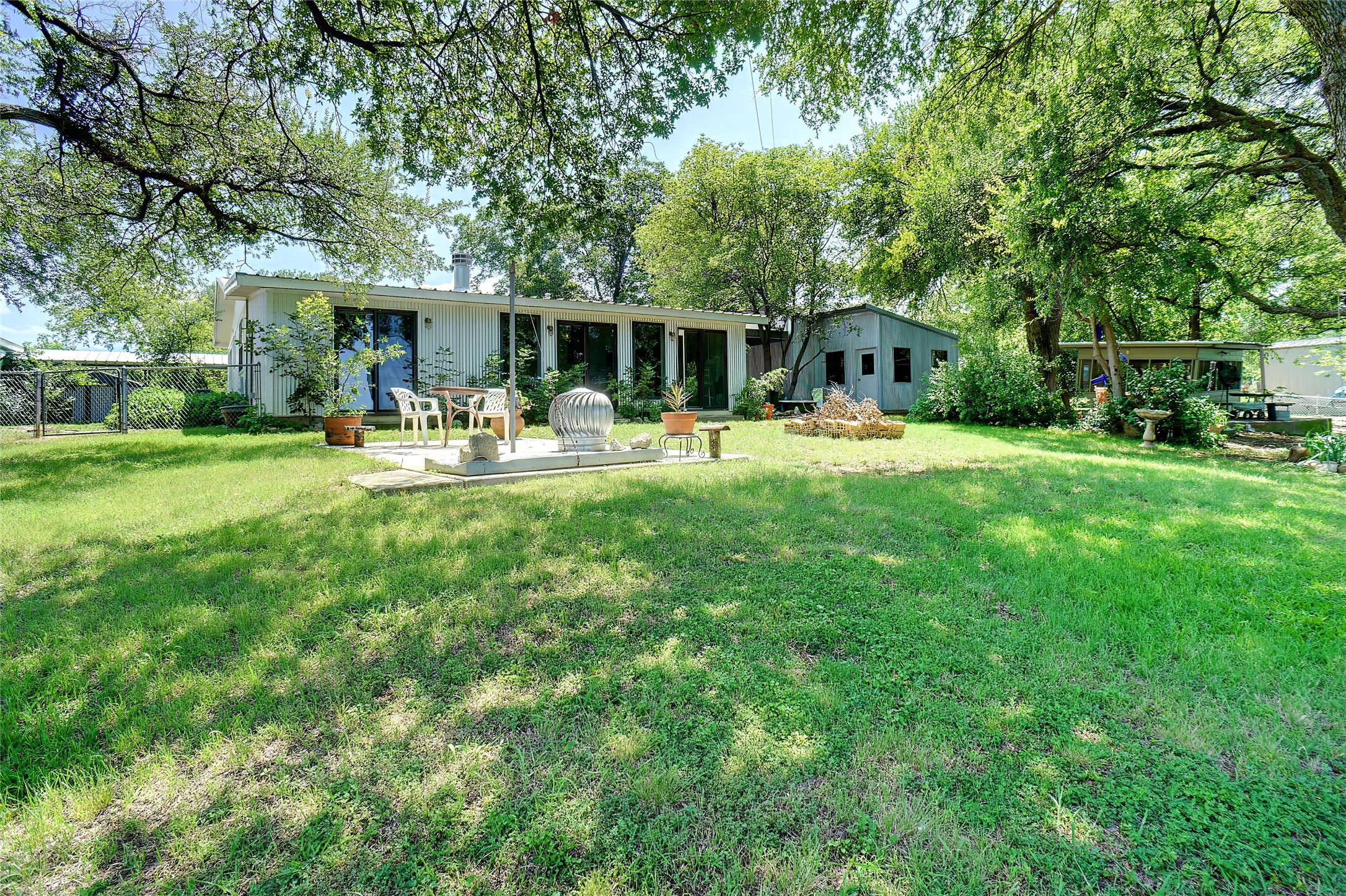 302 Collum Drive Lake Bridgeport TX 76426