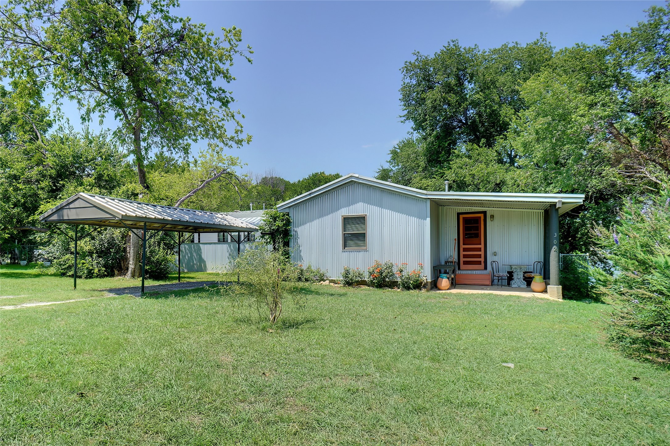 302 Collum Drive Lake Bridgeport TX 76426