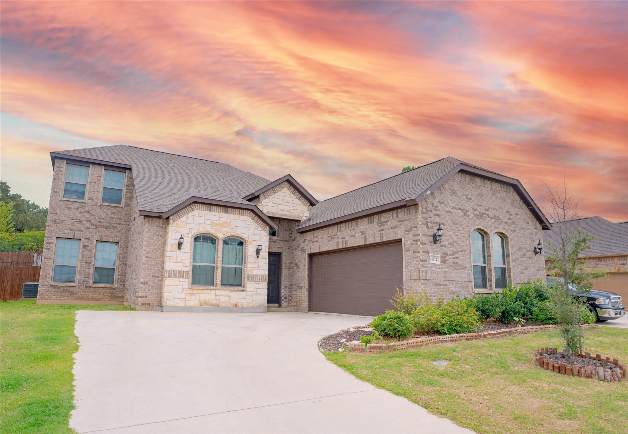 4424 Terraview Drive Arlington TX 76001