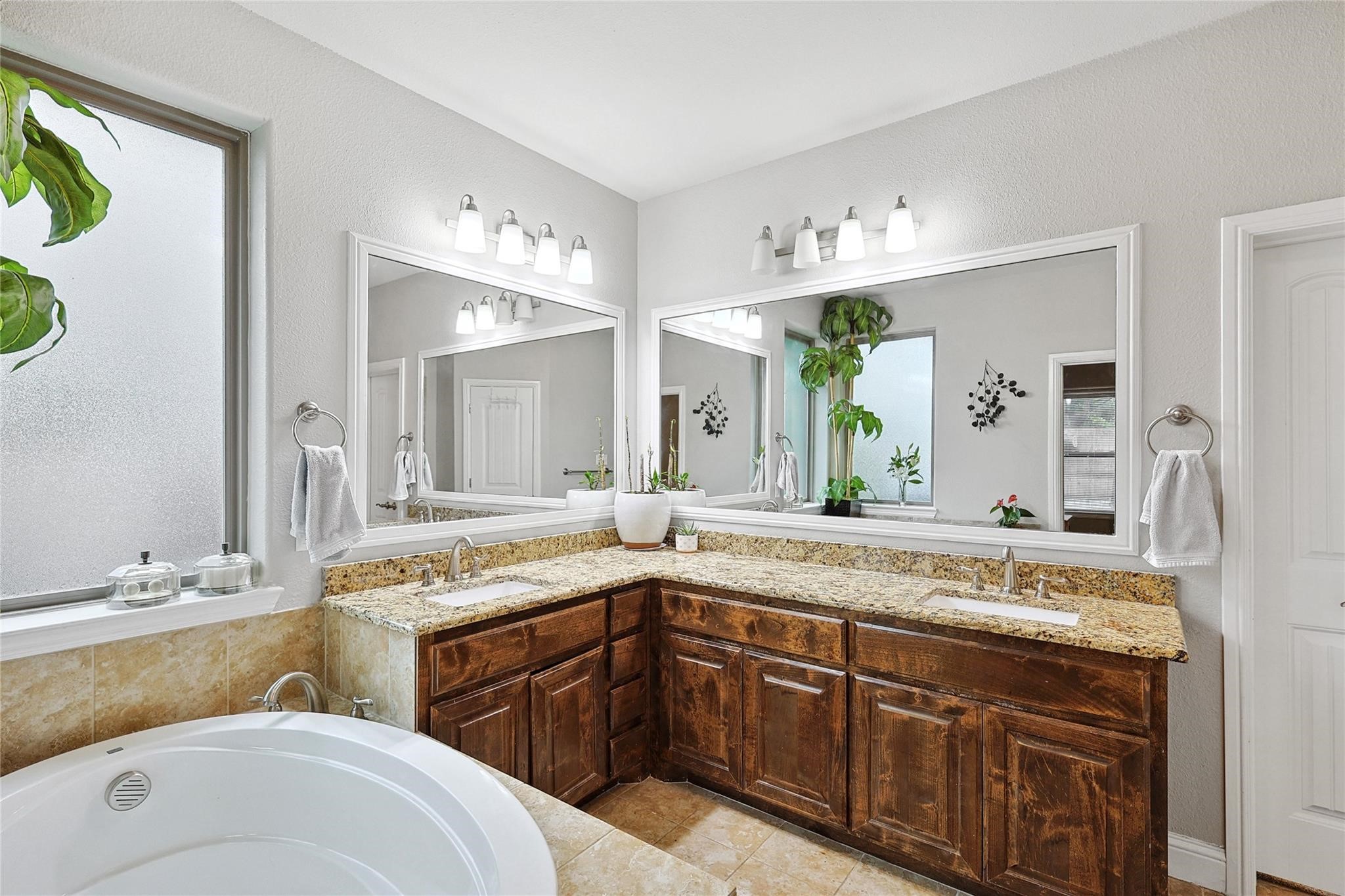 342 W Huffman Street Krum TX 76249