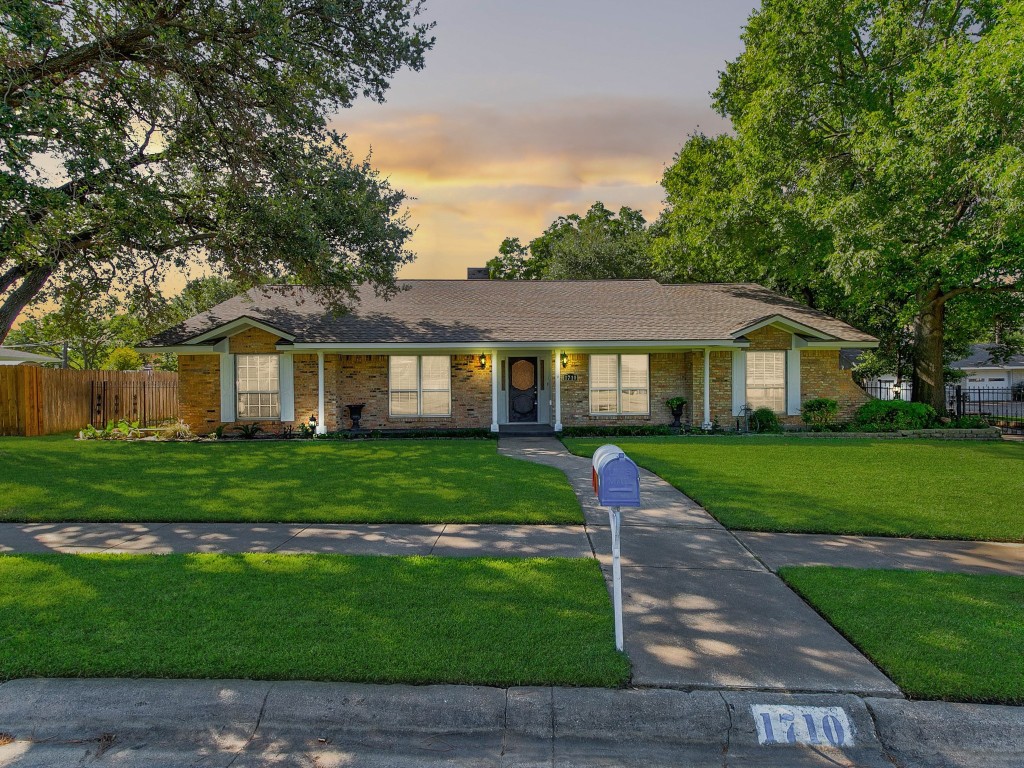 1710 Dickerson Drive Pantego TX 76013
