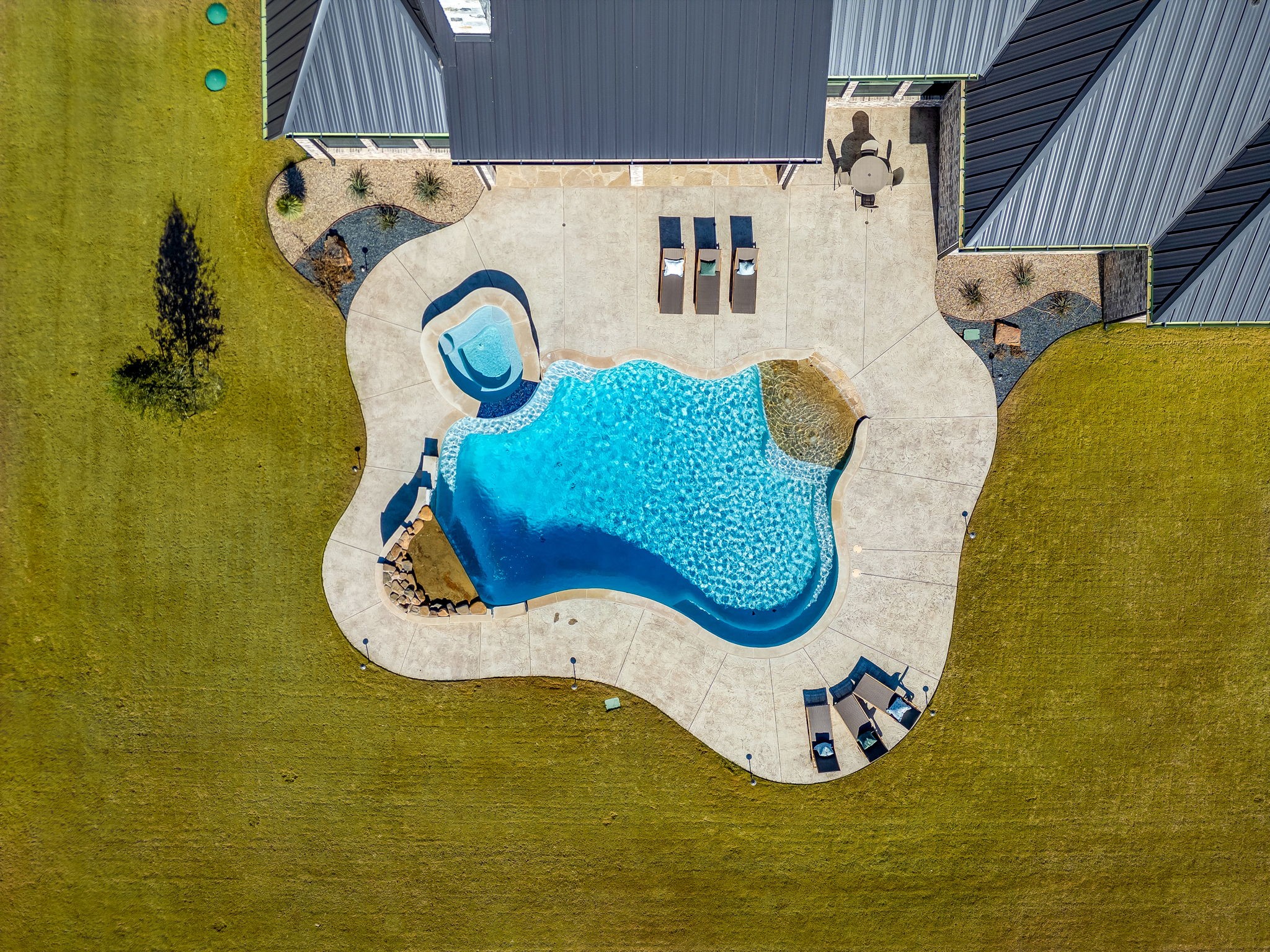 553 Royal Santana Run Weatherford TX 76087