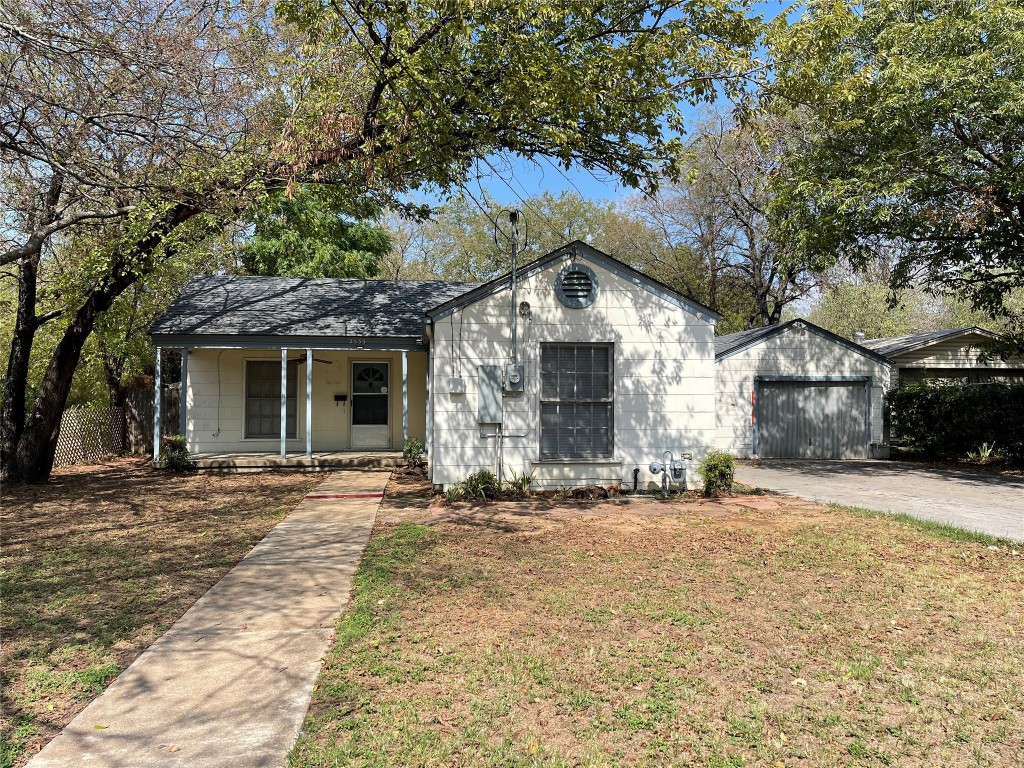 2533 Oakwood Terrace Haltom City TX 76117