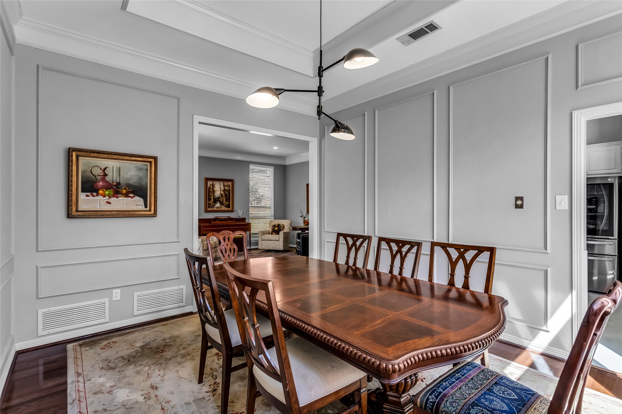 2613 Rockport Circle Garland TX 75044