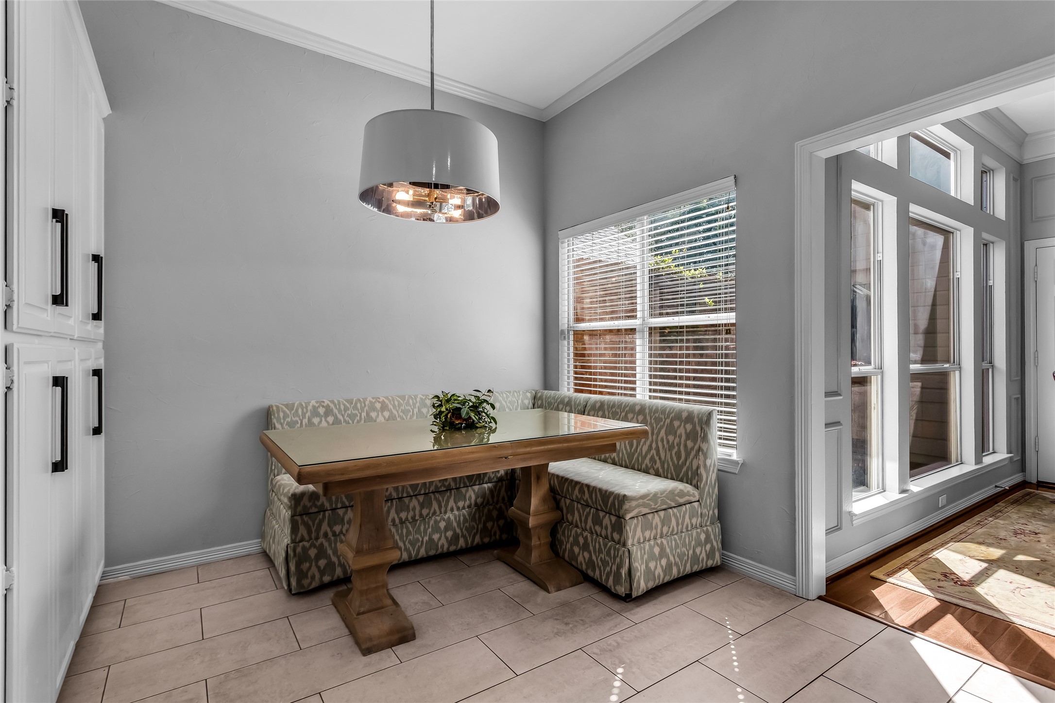 2613 Rockport Circle Garland TX 75044