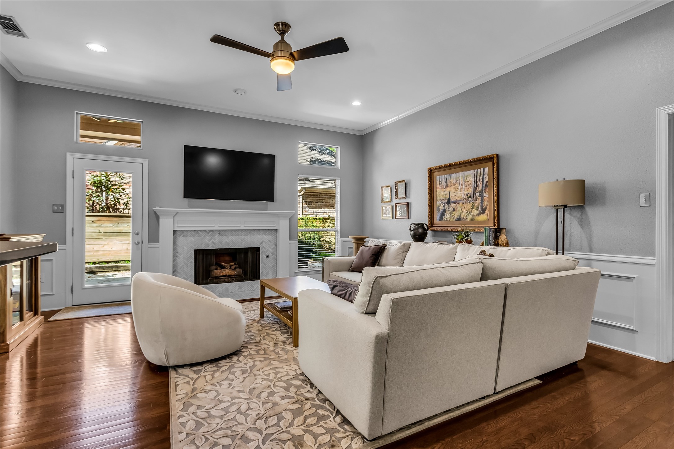 2613 Rockport Circle Garland TX 75044