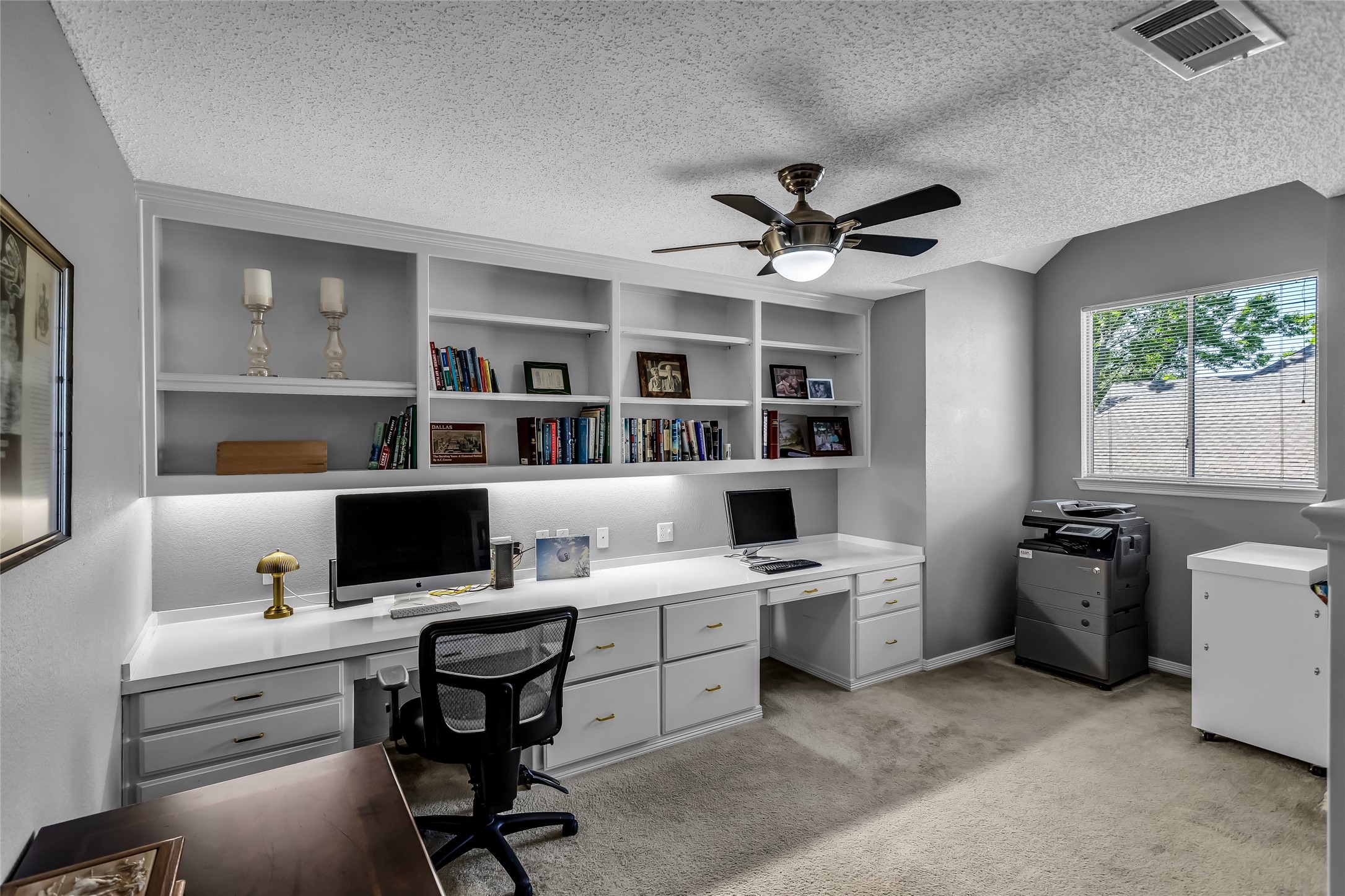2613 Rockport Circle Garland TX 75044