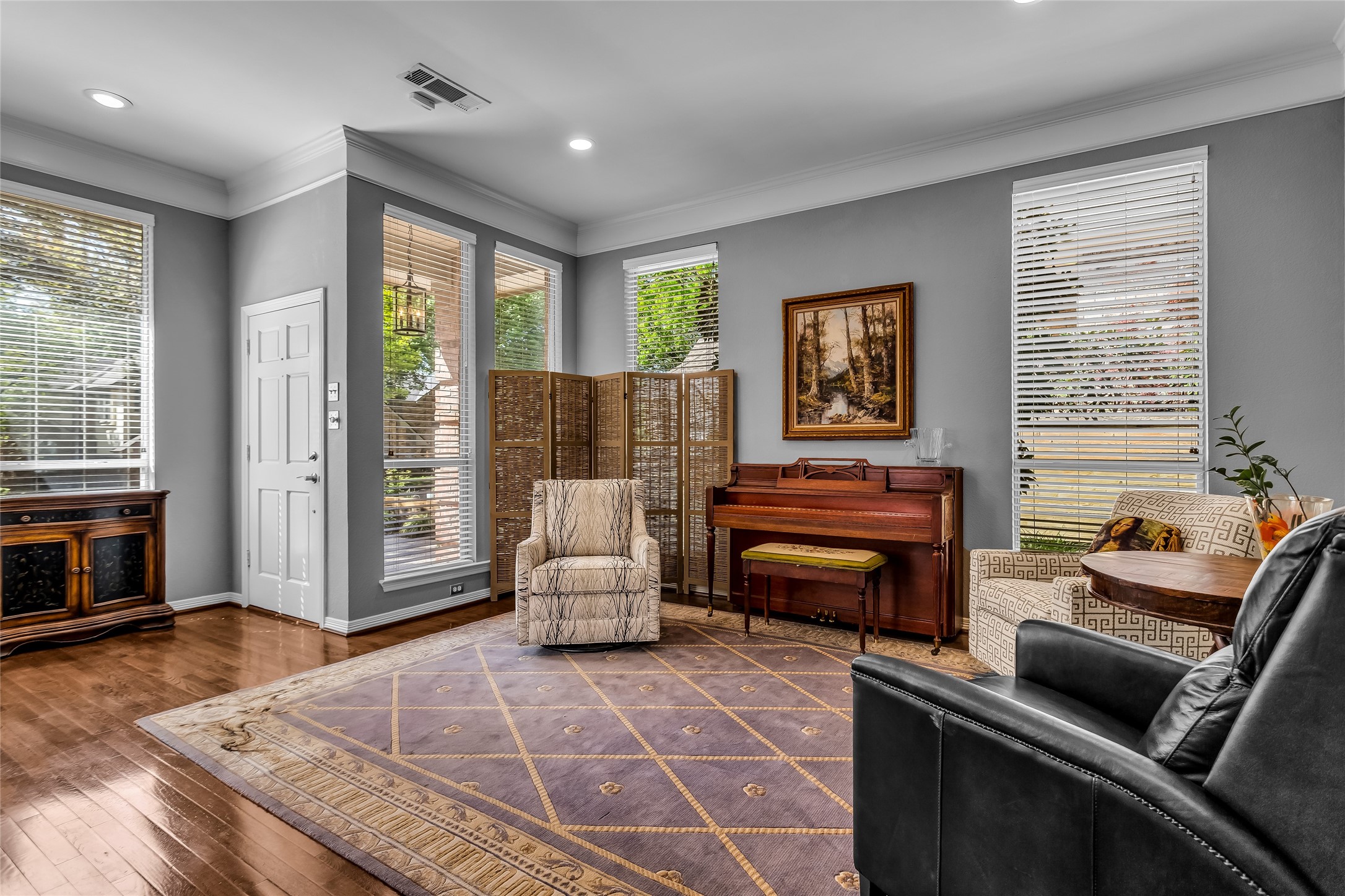 2613 Rockport Circle Garland TX 75044