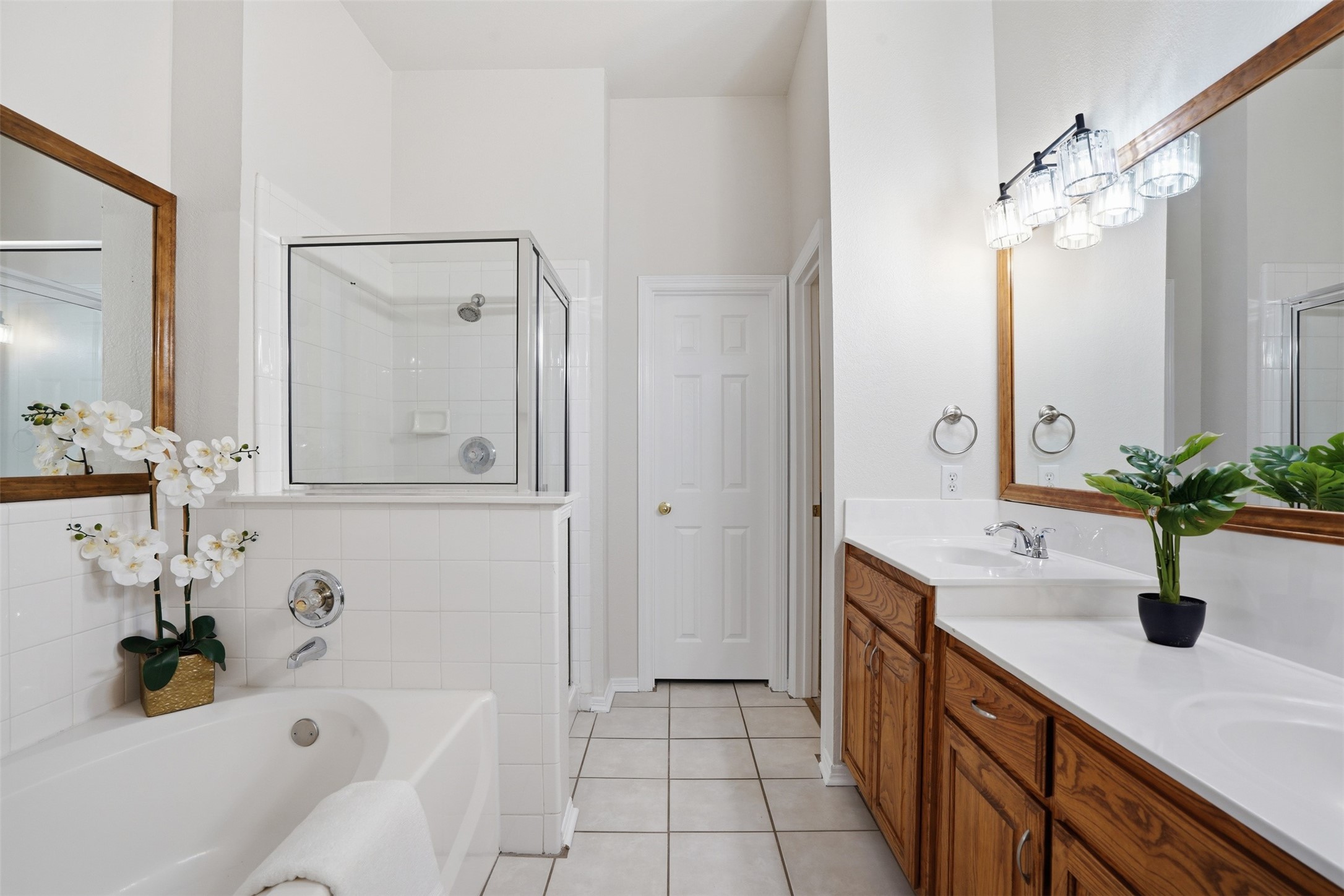 807 Kathryn Drive Lewisville TX 75067