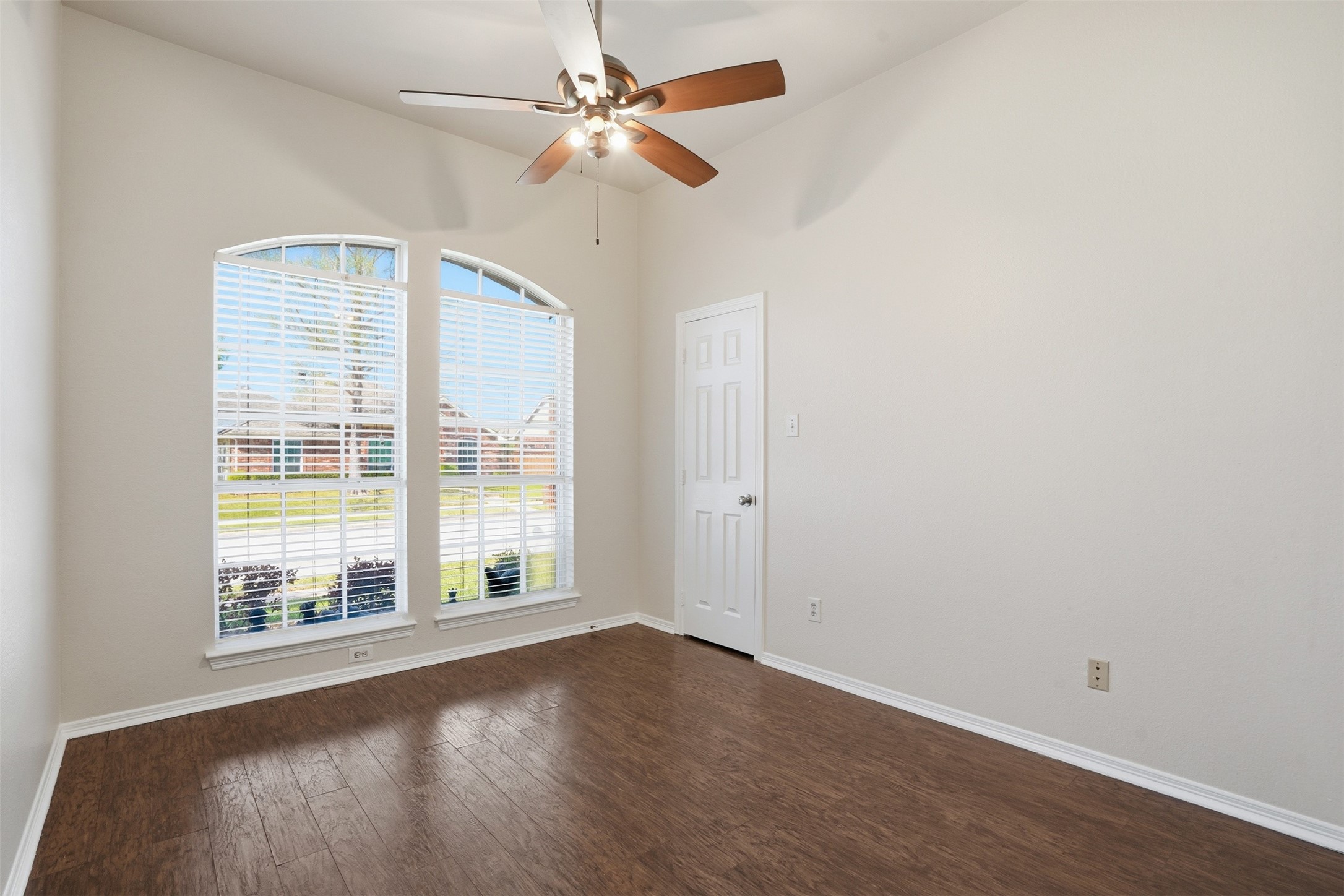 807 Kathryn Drive Lewisville TX 75067