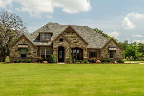 117 Estancia Court Decatur TX 76234