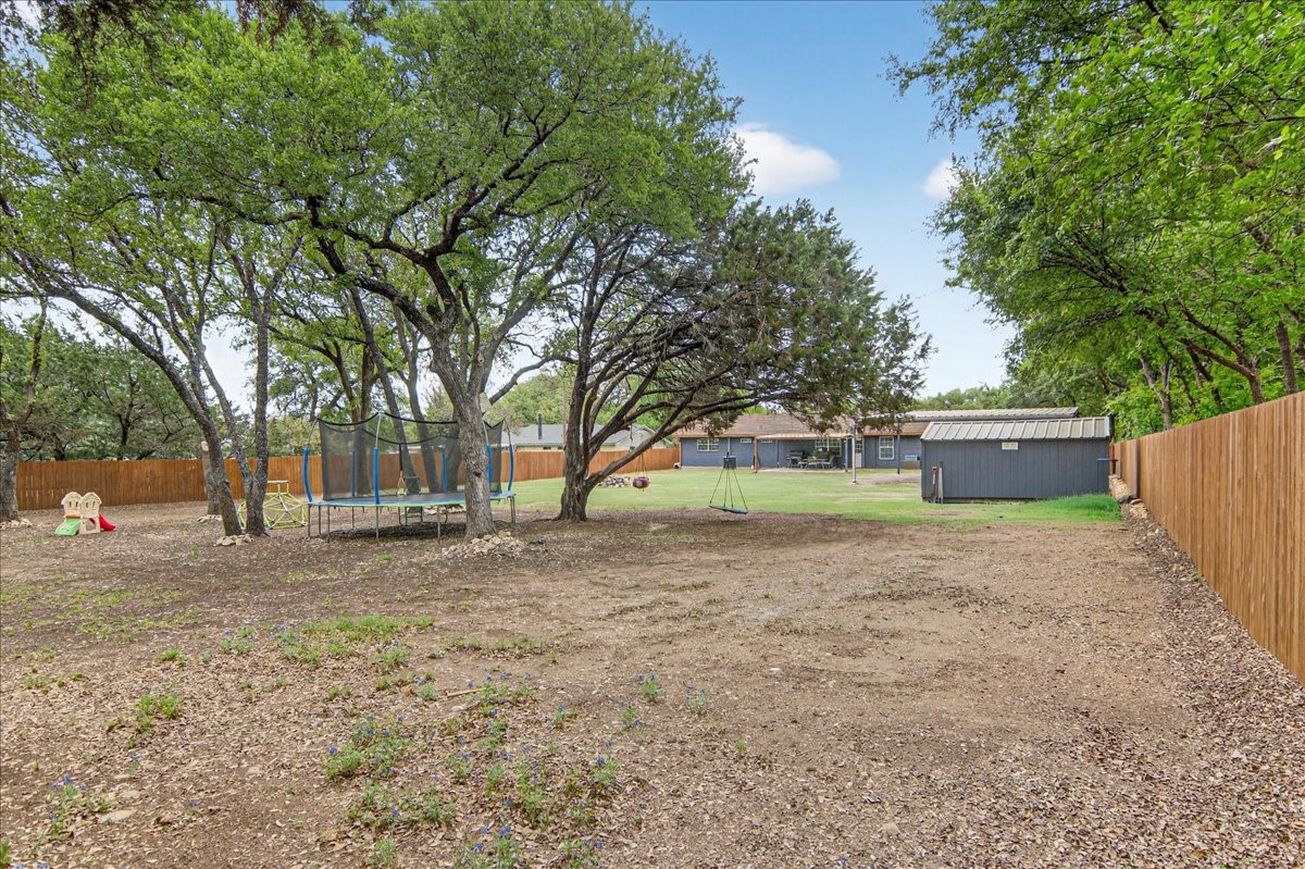383 Overlook Valley Mills TX 76689
