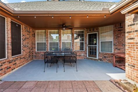 1001 Lochness Lane Garland TX 75044