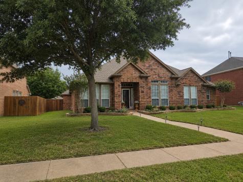 1001 Lochness Lane Garland TX 75044