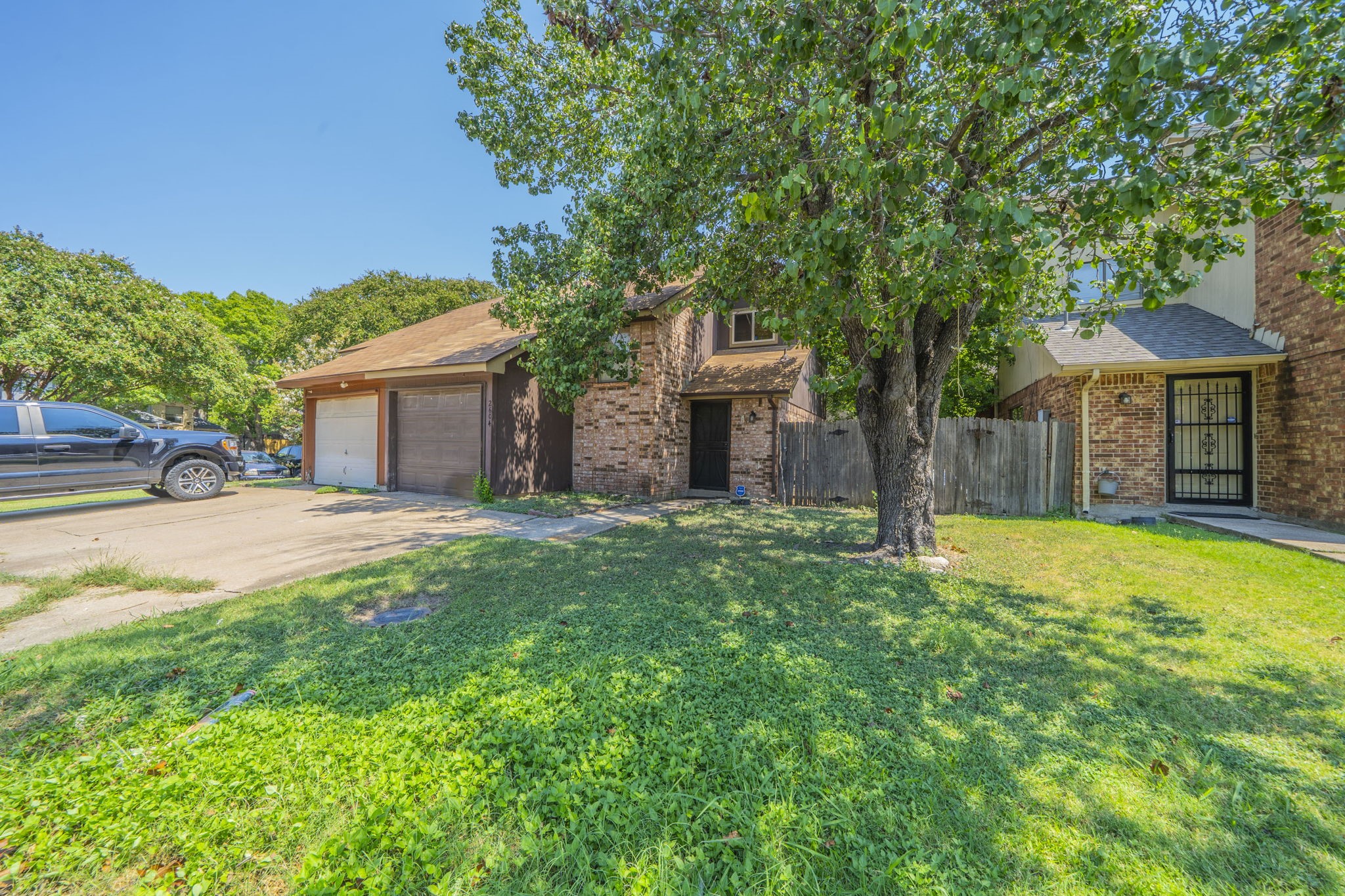 2604 San Sabastian Circle Grand Prairie TX 75052