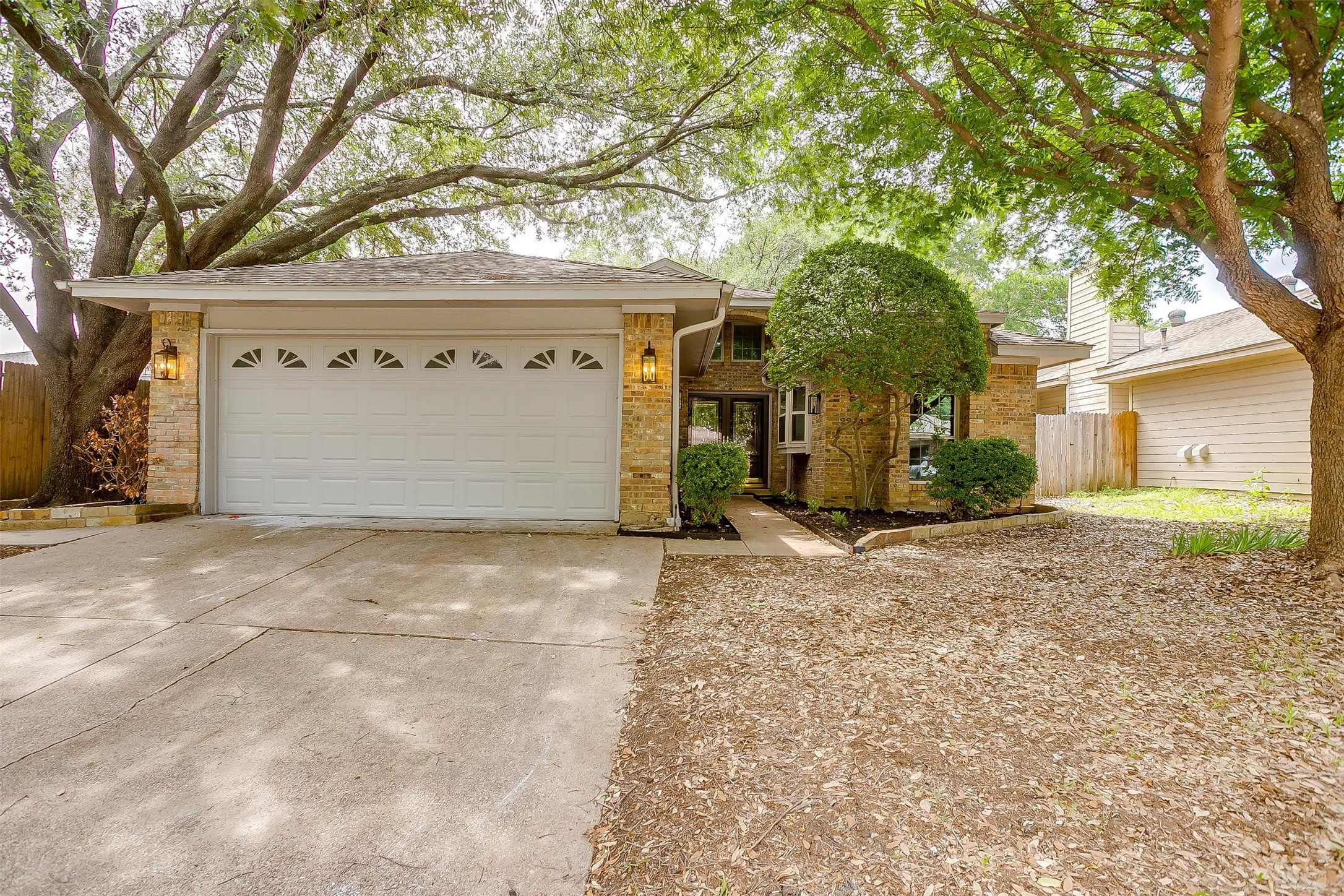 2204 Mediterranean Avenue Arlington TX 76011