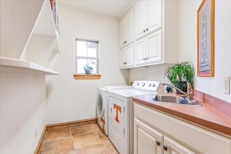 200 Ranchcrest Road Lorena TX 76655