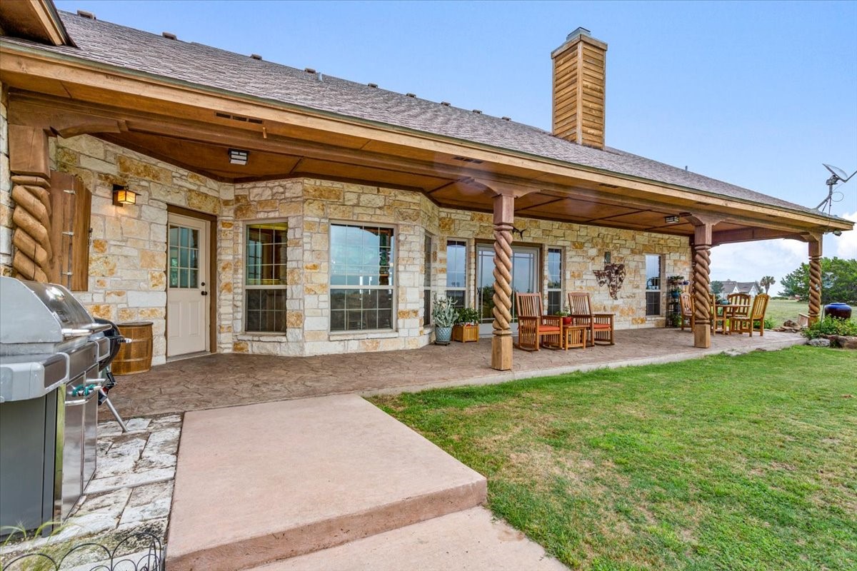 200 Ranchcrest Road Lorena TX 76655