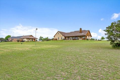 200 Ranchcrest Road Lorena TX 76655