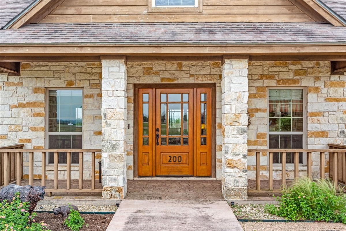 200 Ranchcrest Road Lorena TX 76655