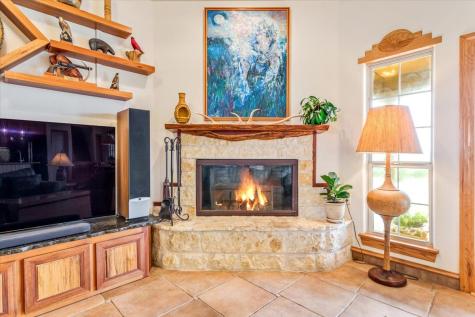 200 Ranchcrest Road Lorena TX 76655