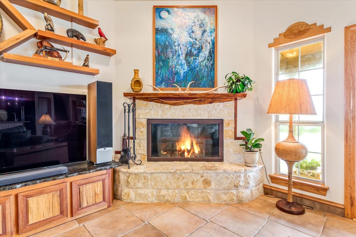 200 Ranchcrest Road Lorena TX 76655