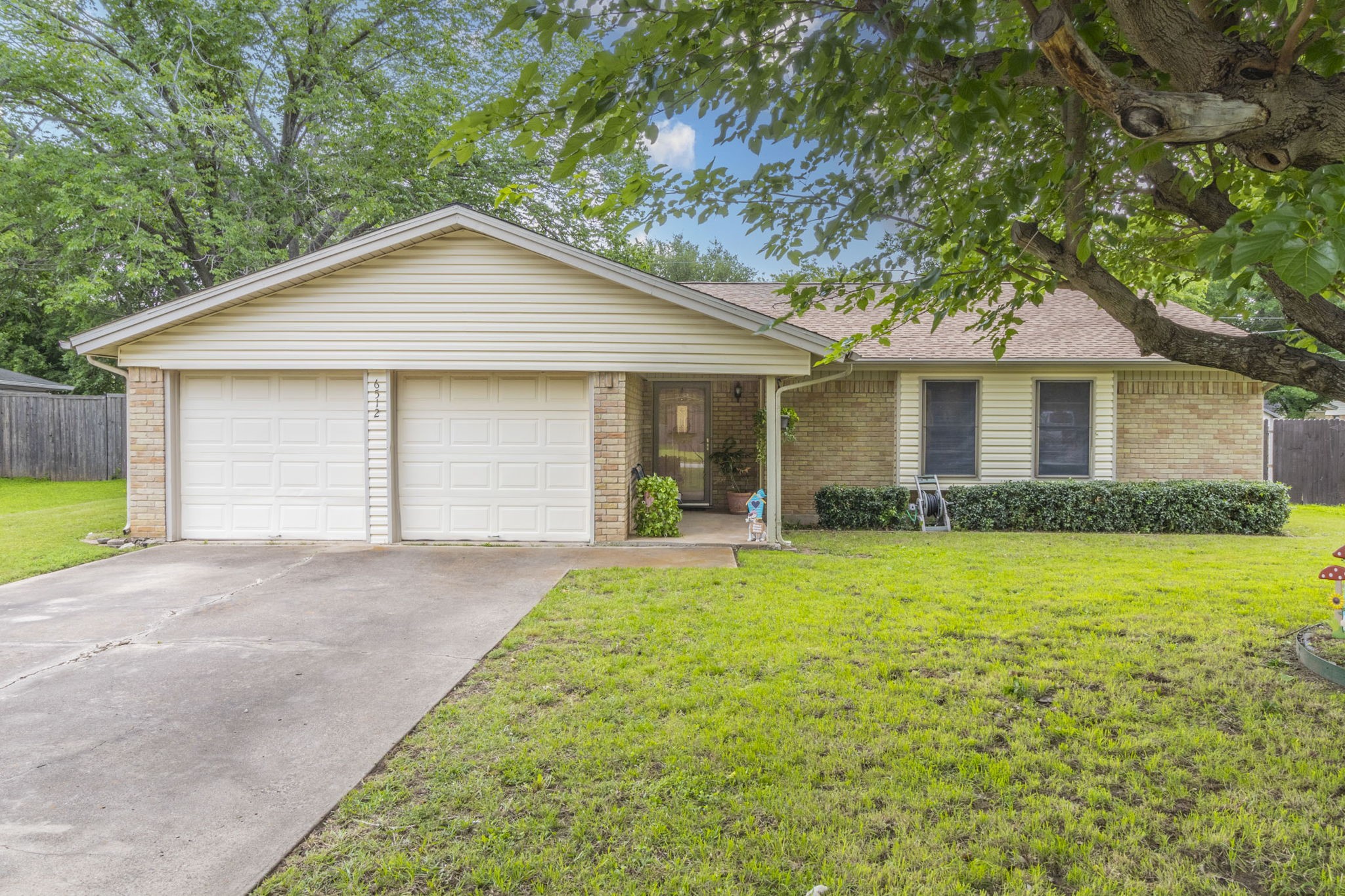 6512 Massey Court North Richland Hills TX 76182