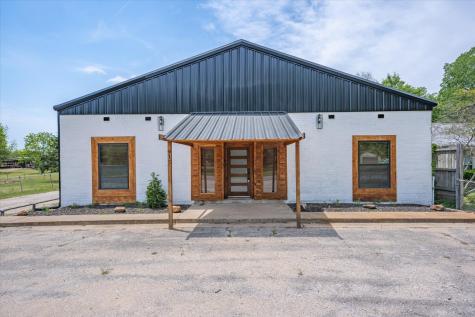 915 N Waldrip Street Grand Saline TX 75140