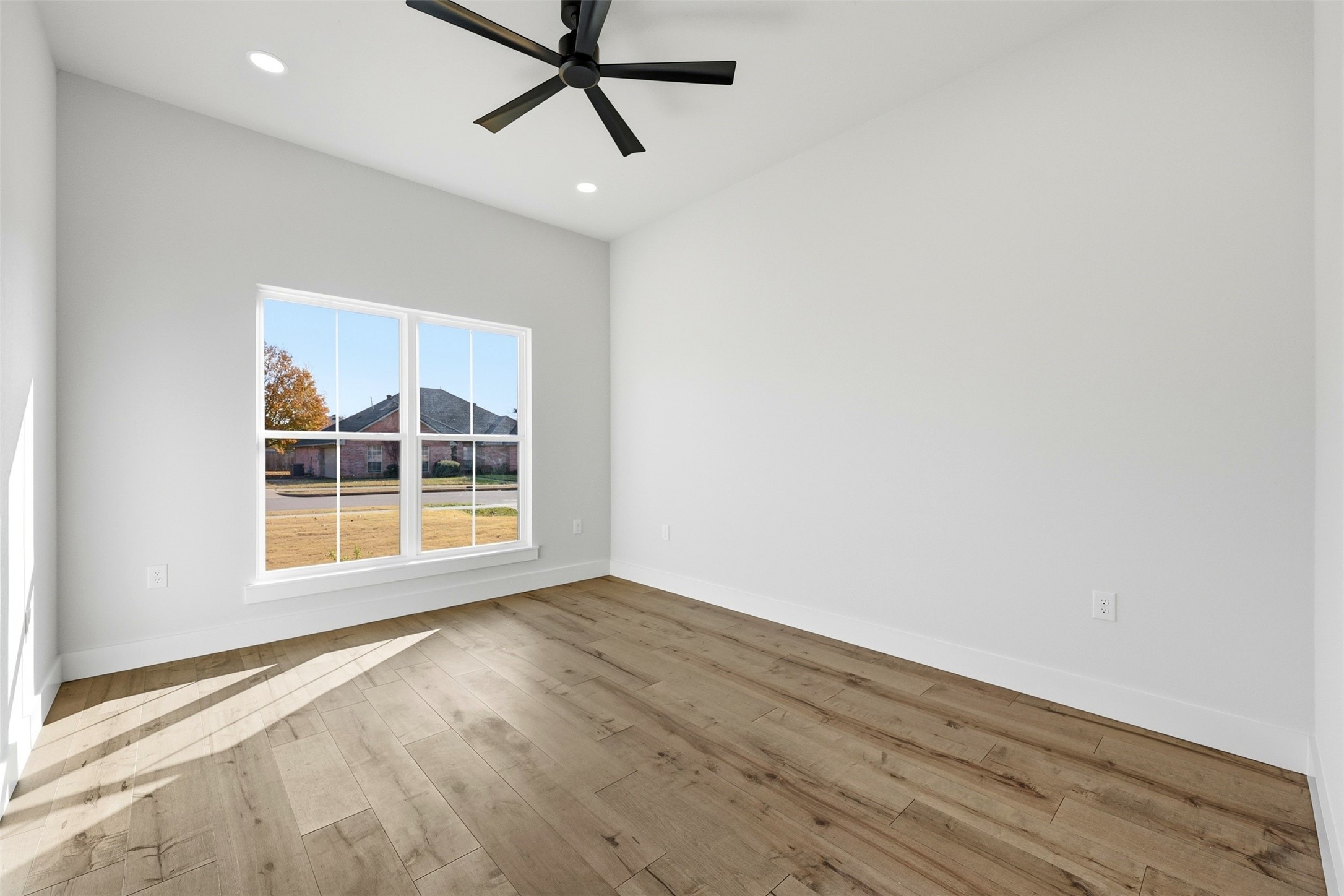 509 Emma Street Grandview TX 76050