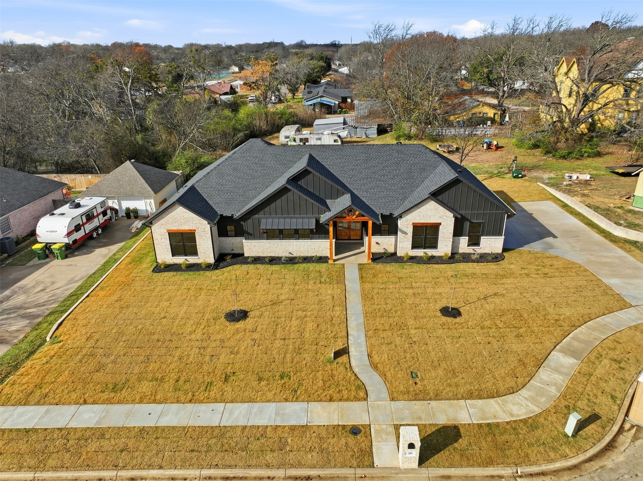 509 Emma Street Grandview TX 76050