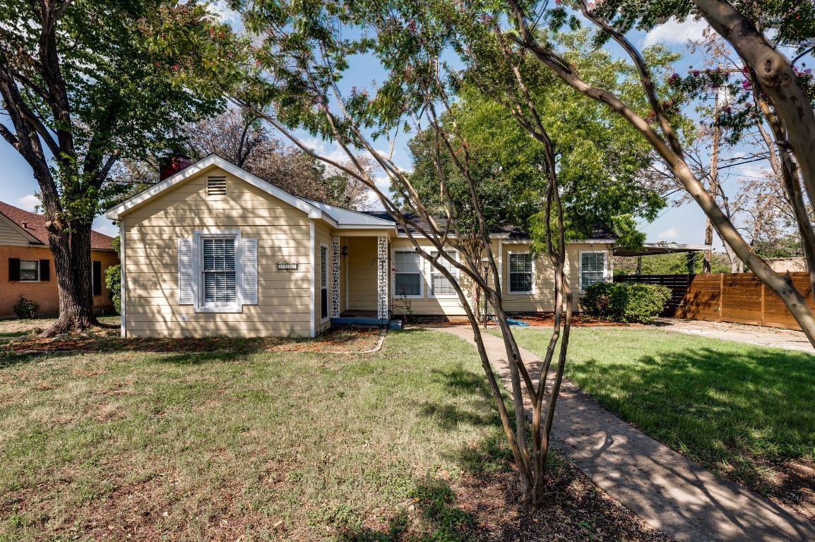 1411 Brunner Avenue Dallas TX 75224